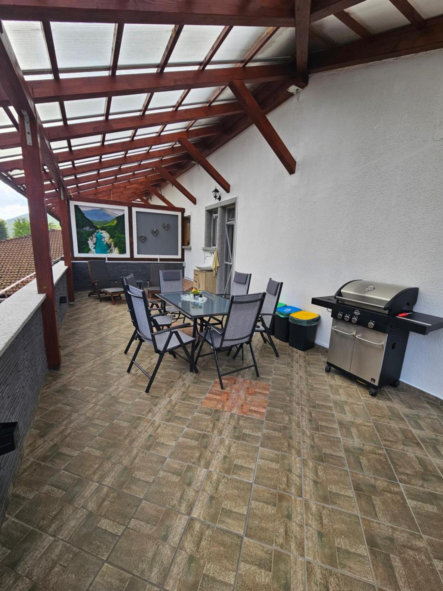 Smaragd Damir Antunovic-Sobodajalec Kobarid Extérieur photo